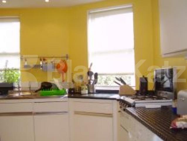 			2 Bedroom, 1 bath, 1 reception Flat			 Cleveland Road, ISLINGTON N1